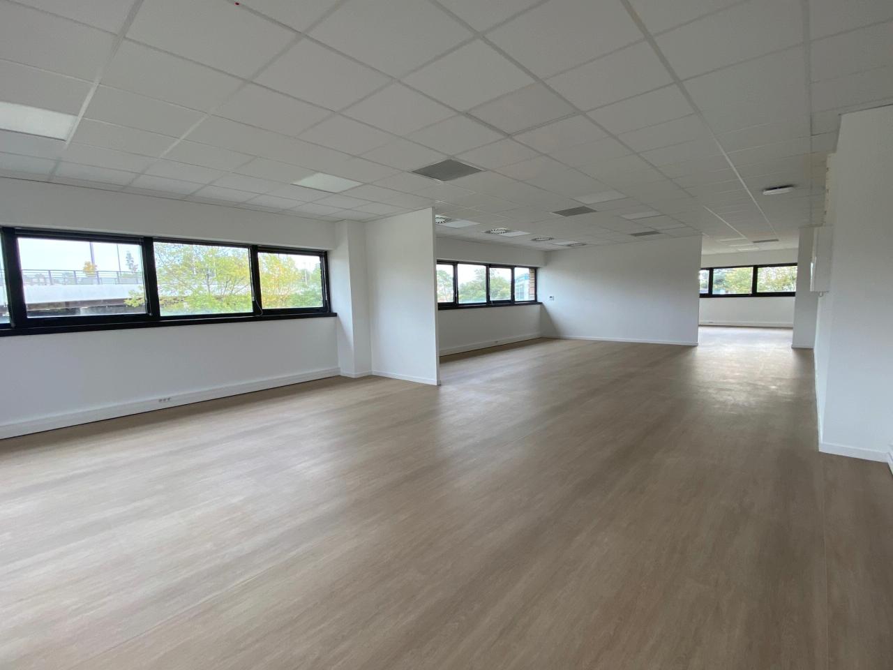 Bureau Mérignac 667m² Location bureau Mérignac Gironde OLBUR2426646 8